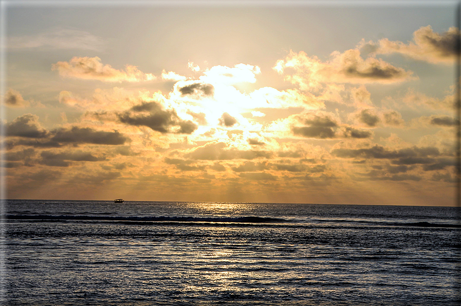 foto Alba e tramonto alle isole Maldive